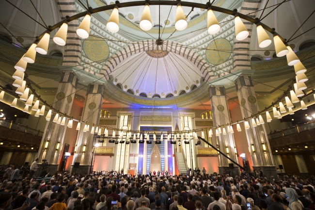 Millet Camii'nde enderun usulü teravih namazı kılınacak